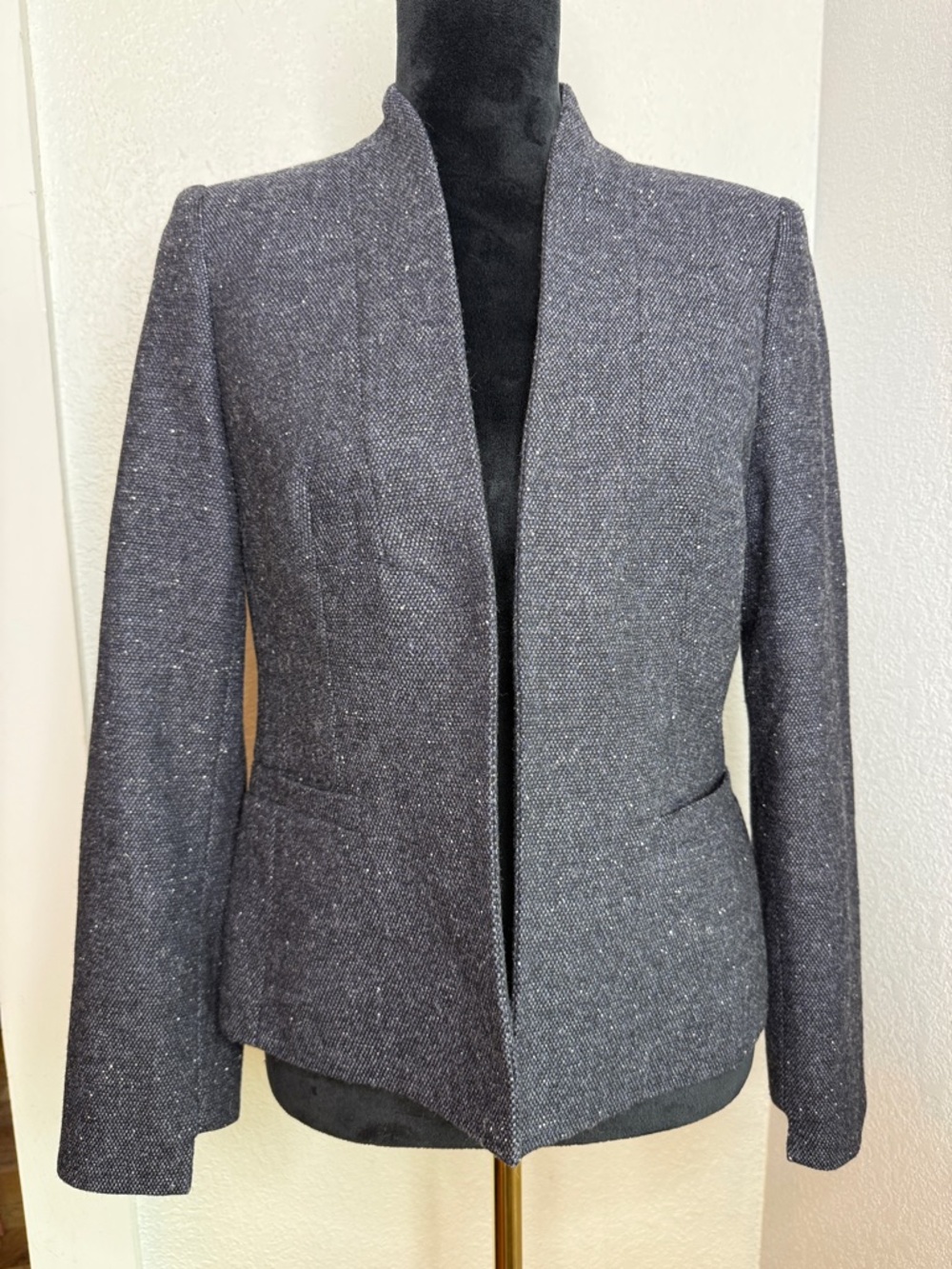 Jones New York Wool Blend Blazer Gray Minimalist Open Front Size 6 Business